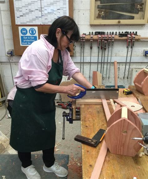 Bevel Woodworking School .